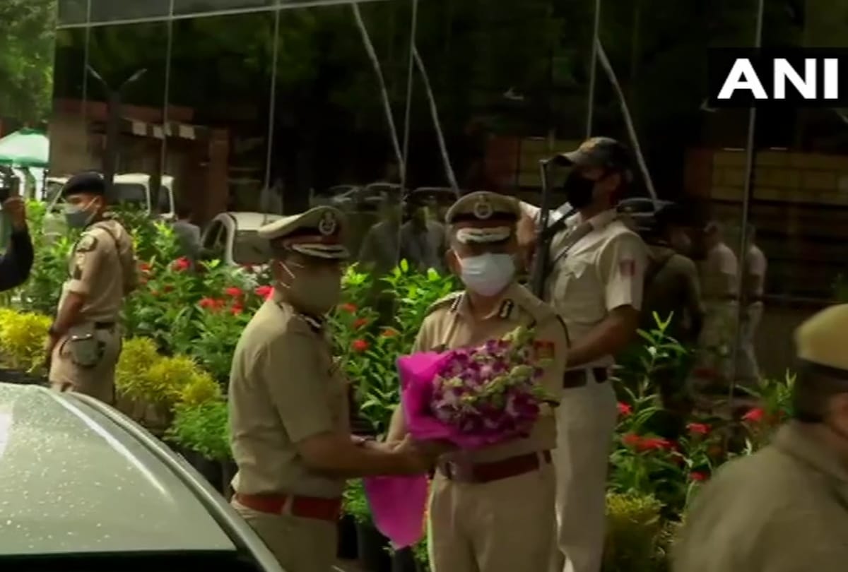 Formers cbi director rakesh asthana becomes new Delhi police commissioner