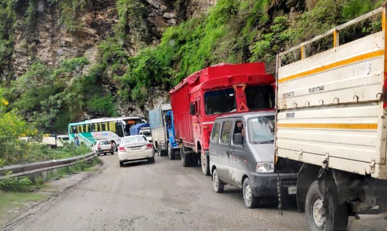 Ghatasani-Barot route restored after 13 hours