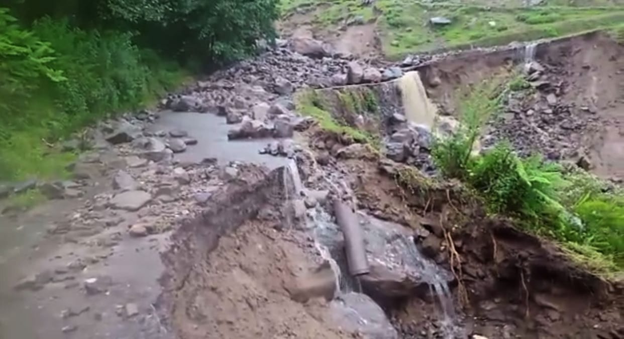 25 roads of Pauri district closed due to rain