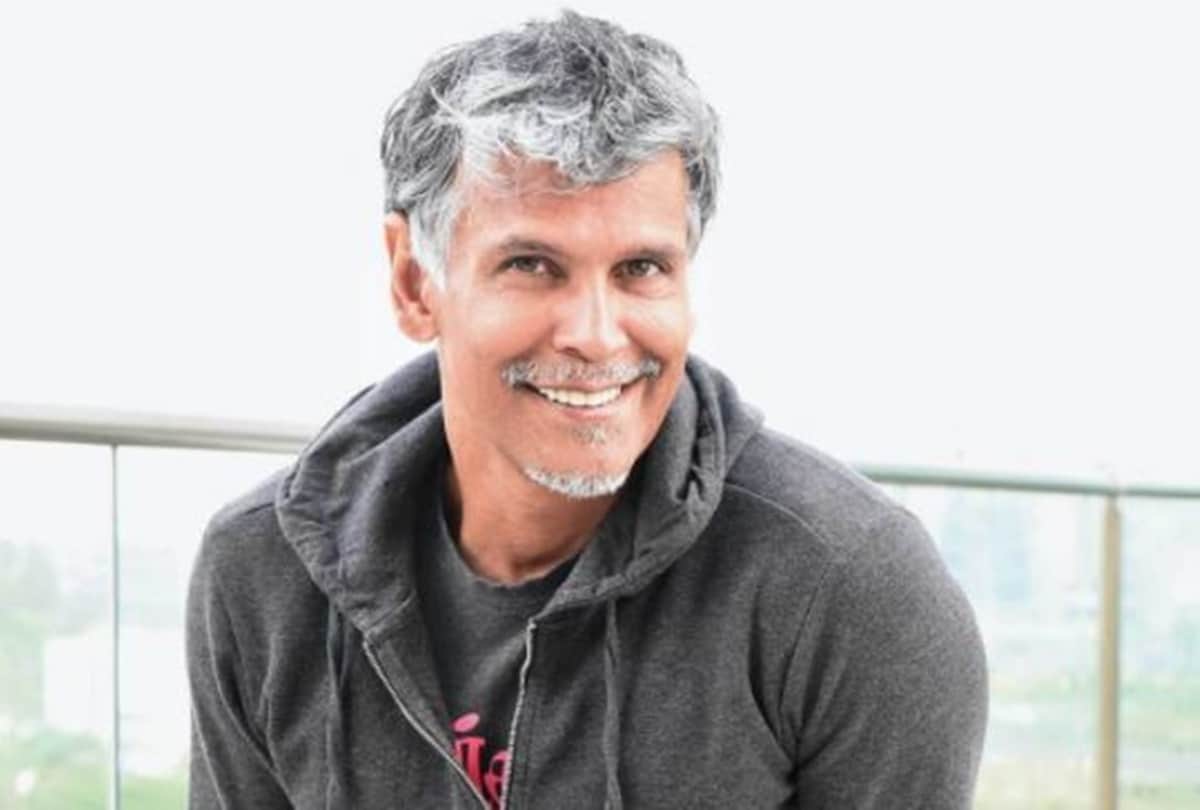 Milind soman share his new workout video on social media actor does headstand with effortlessly