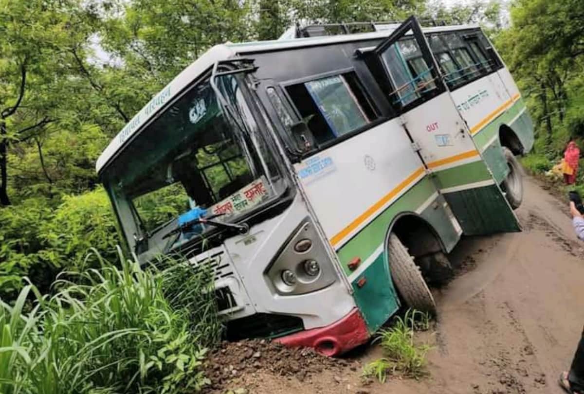 flash flood cloudburst himachal news: flash flood in lahaul spiti eight death cloudburst in kullu kinnaur seven people missing