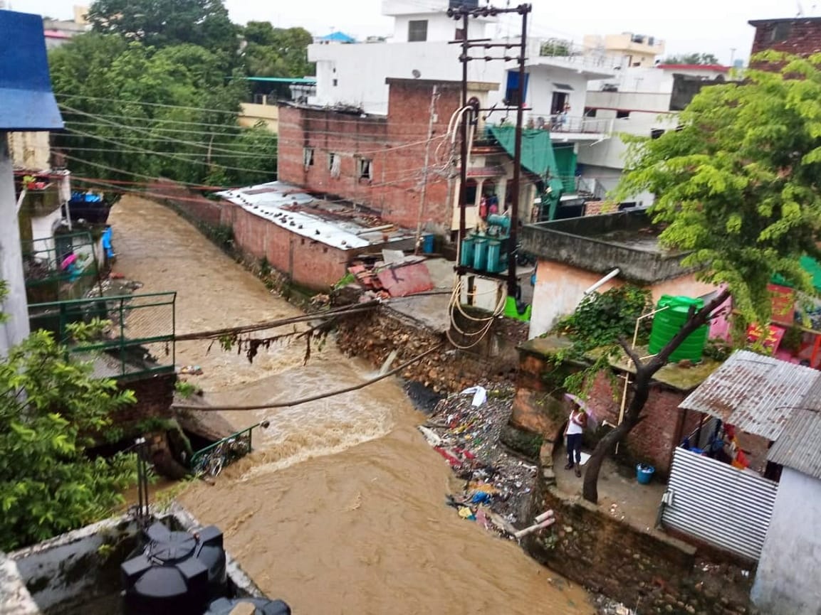 Uttarakhand Monsoon Update: heavy rain in many areas, river overflow, watch photos