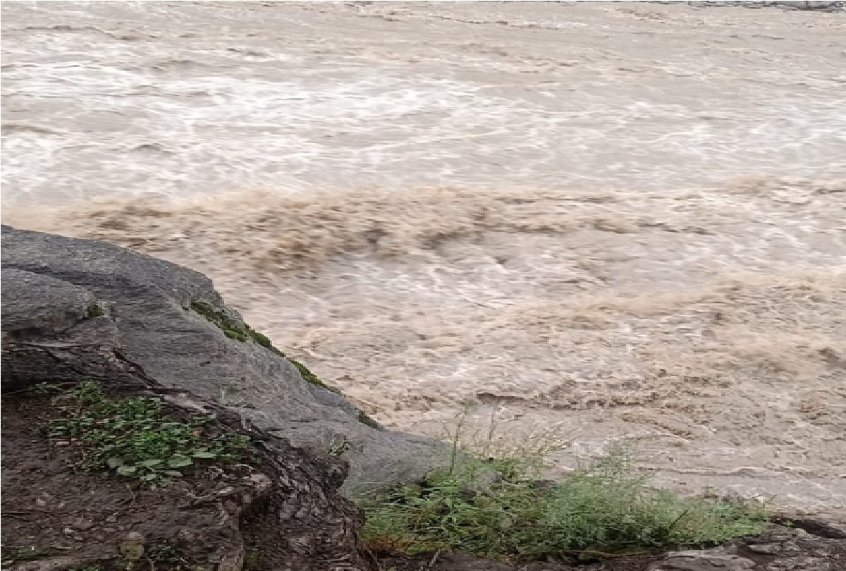 Glaciers in Kishtwar district of Jammu and Kashmir have melted by 4 percent in 20 years