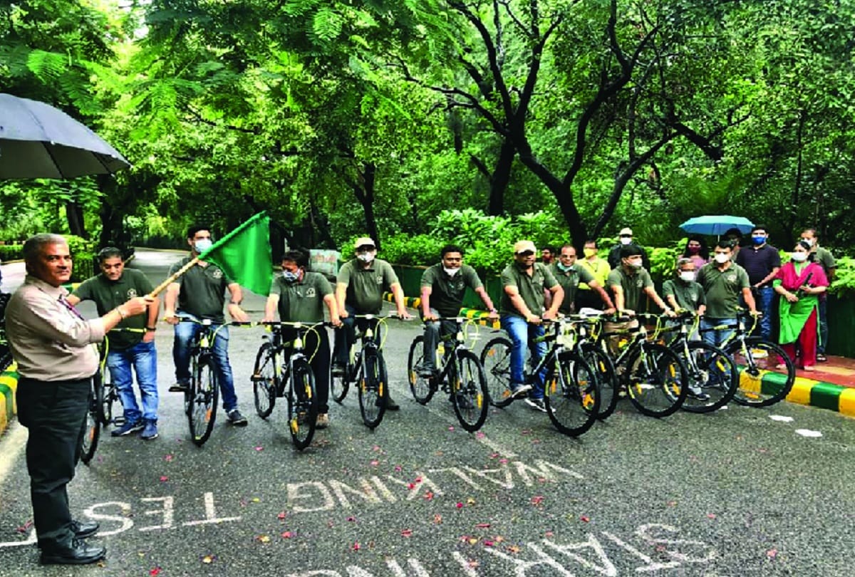 Bicycles given to section supervisors on World Nature Conservation Day, will now run on this