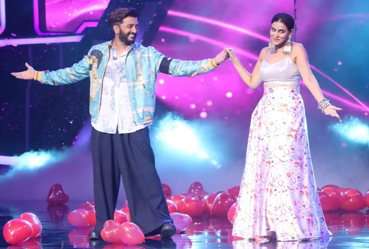 Riteish deshmukh and genelia Dsouza replaced shilpa shetty in super dancer 4 as guest judge