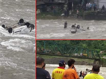 uttarakhand news: accident in rudraprayag, car fell into mandakini river, one died