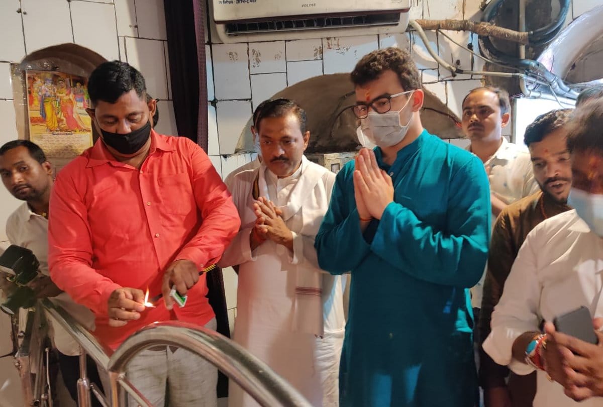 Smriti Irani son laid the foundation of her home in Amethi.