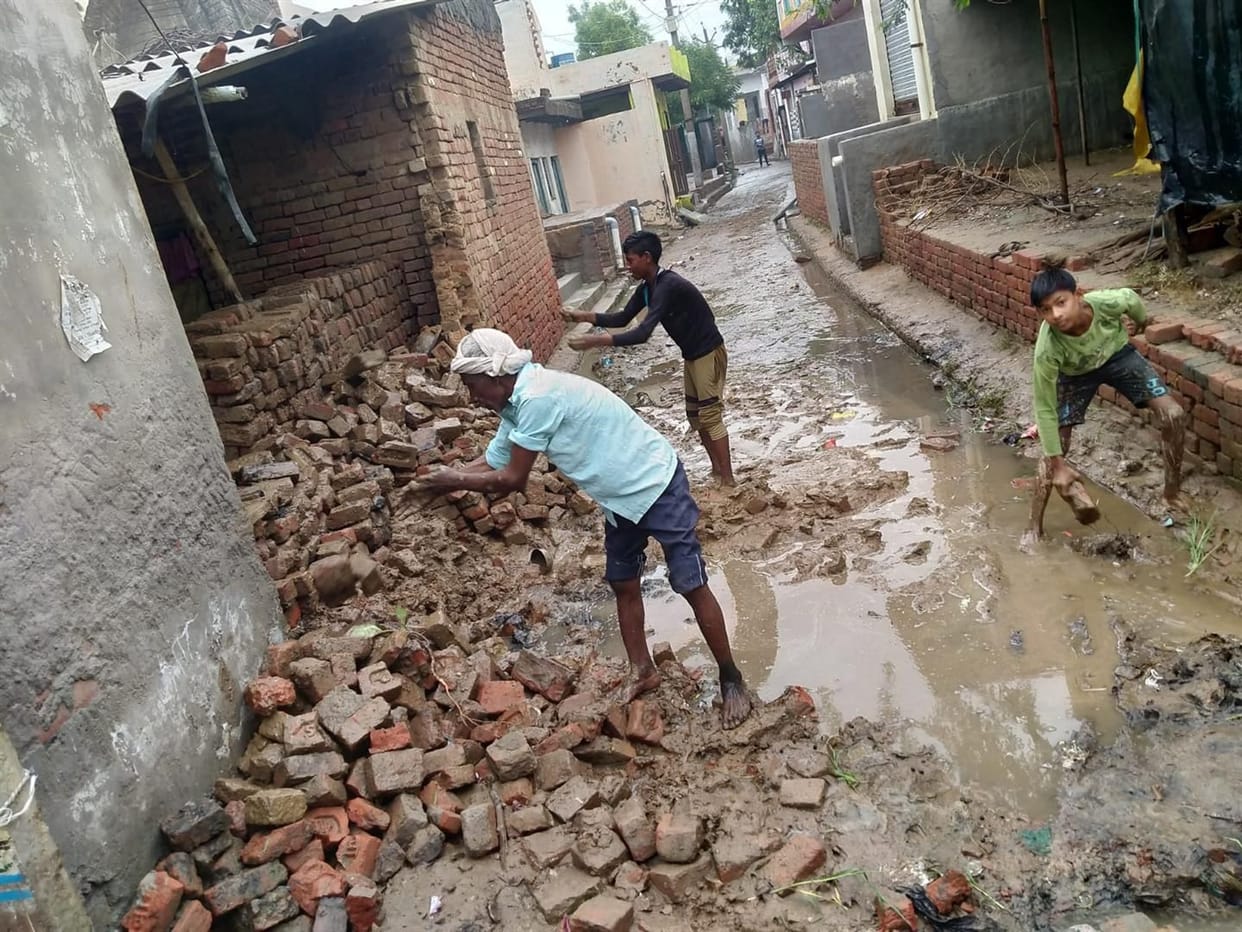 due to heavy rain, woman injured