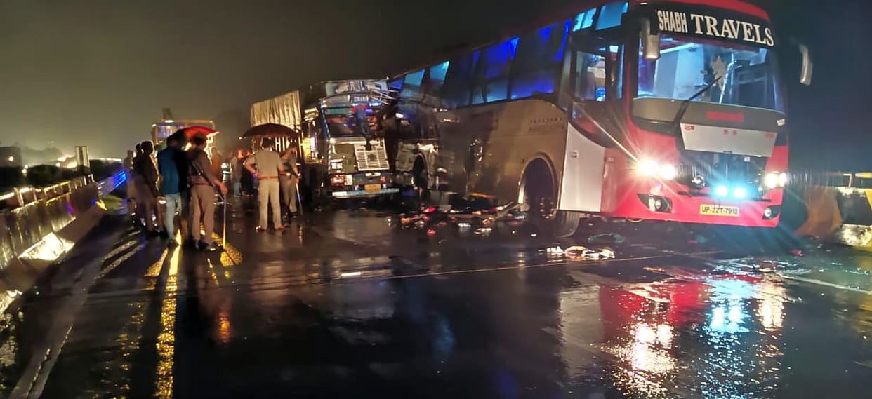 18 died in road accident
