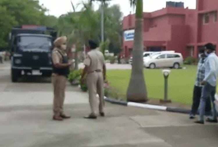 Mock Drill in Doordarshan Bhawan of Chandigarh