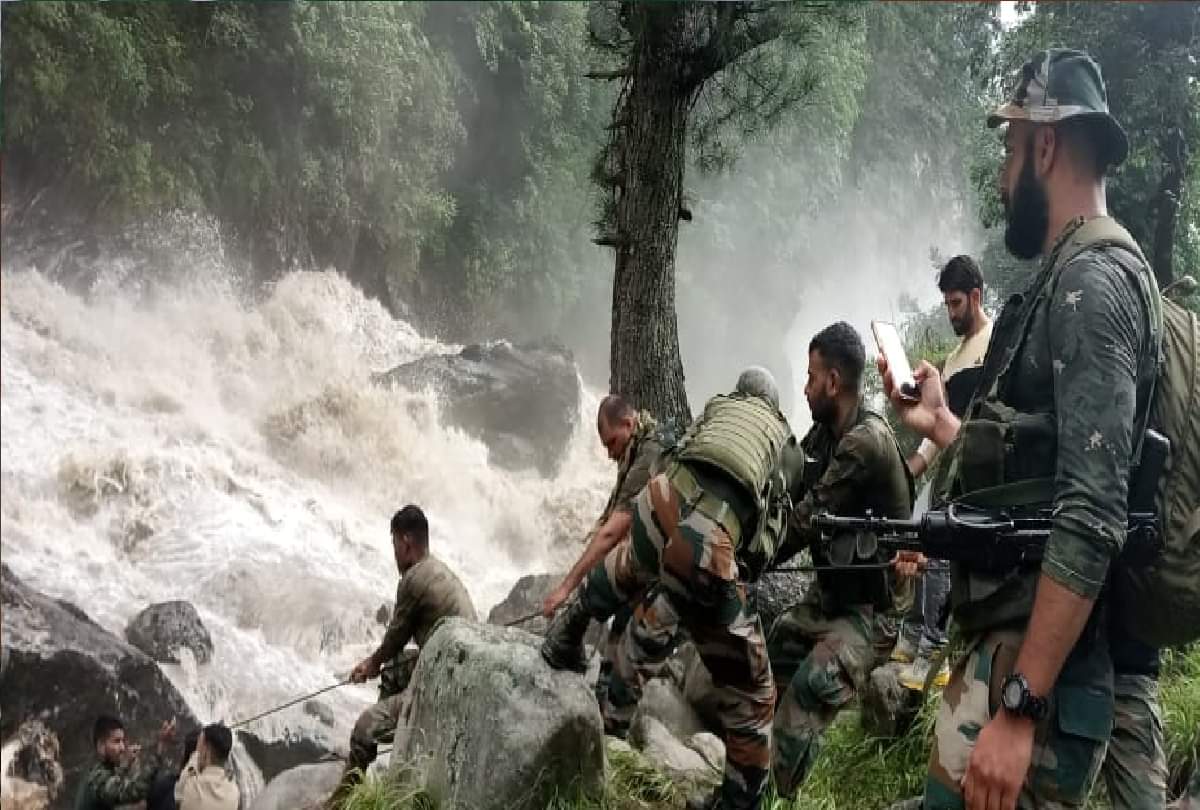 Cloudburst update of Honzar Dachhan kishtwar jammu kashmir story of a young man