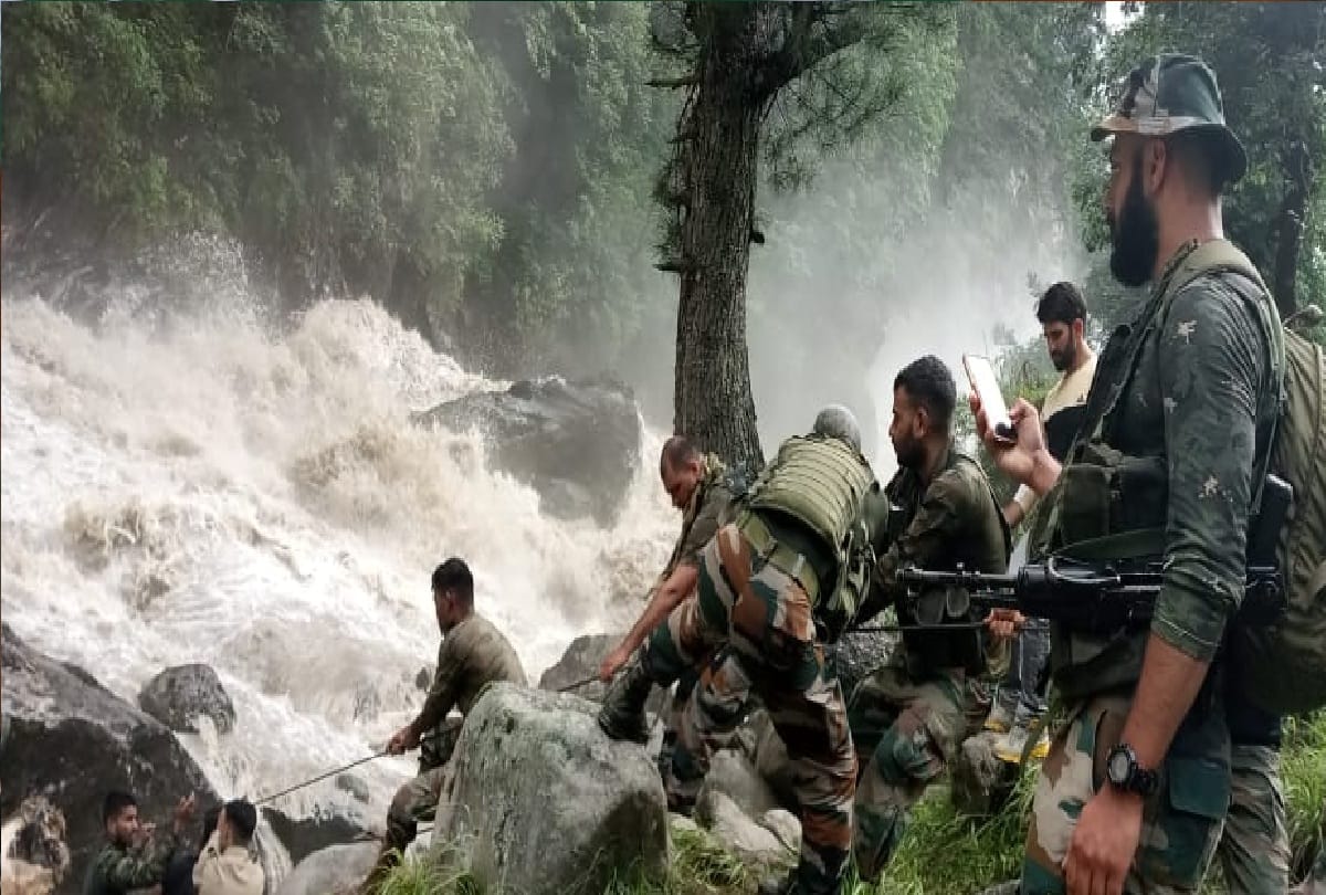 Cloudburst update of Honzar Dachhan kishtwar jammu kashmir story of a young man