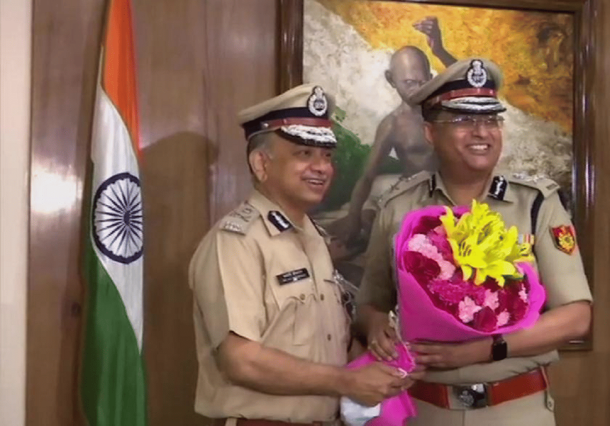delhi police commissioner: congress raises questions on the appointment process of IPS officer Rakesh as Delhi CP