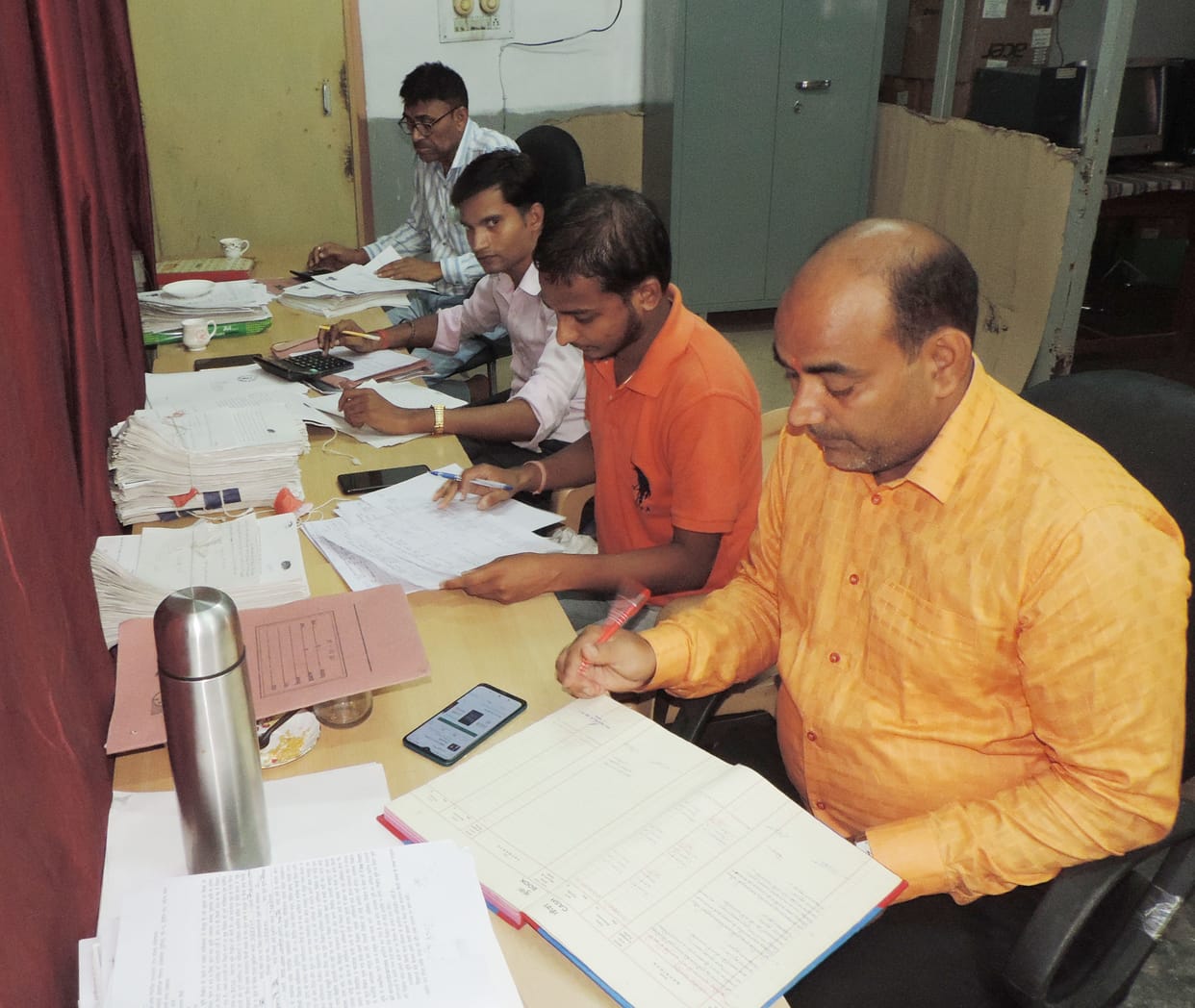 Jhol in the land registry of the expressway