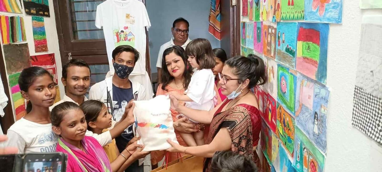 Painting of children of Gandhi school landed on T-shirt