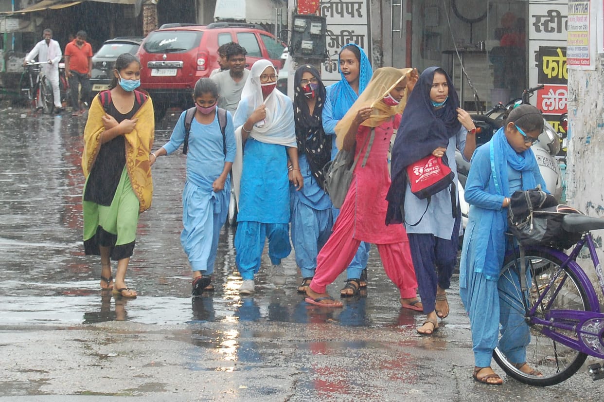 Waterlogging on roads due to 112 mm of rain