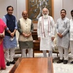 प्रधानमंत्री नरेंद्र मोदी से मुलाकात के दौरान कर्नाटक के नए सीएम बसवराज बोम्मई