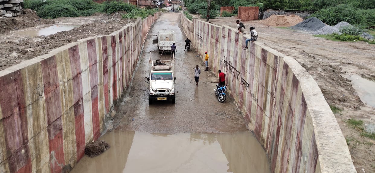 village,former,road,water,SDM