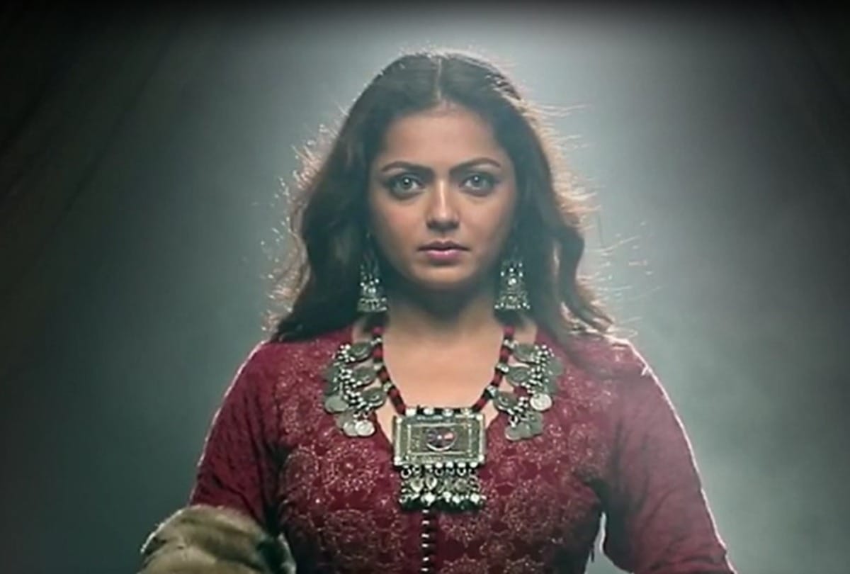 after kunal kapoor drashti dhami first look out from web series the empire