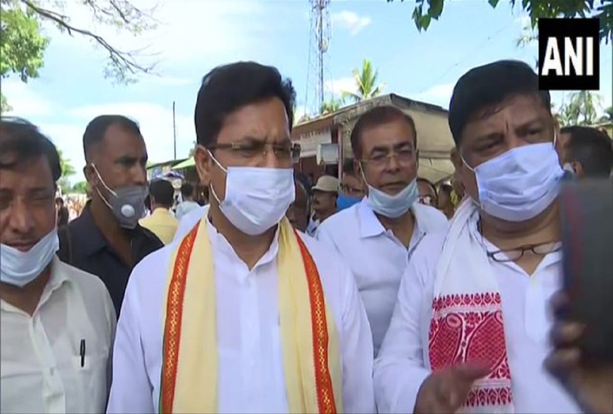 Assam Congress to break alliance with AIUDF