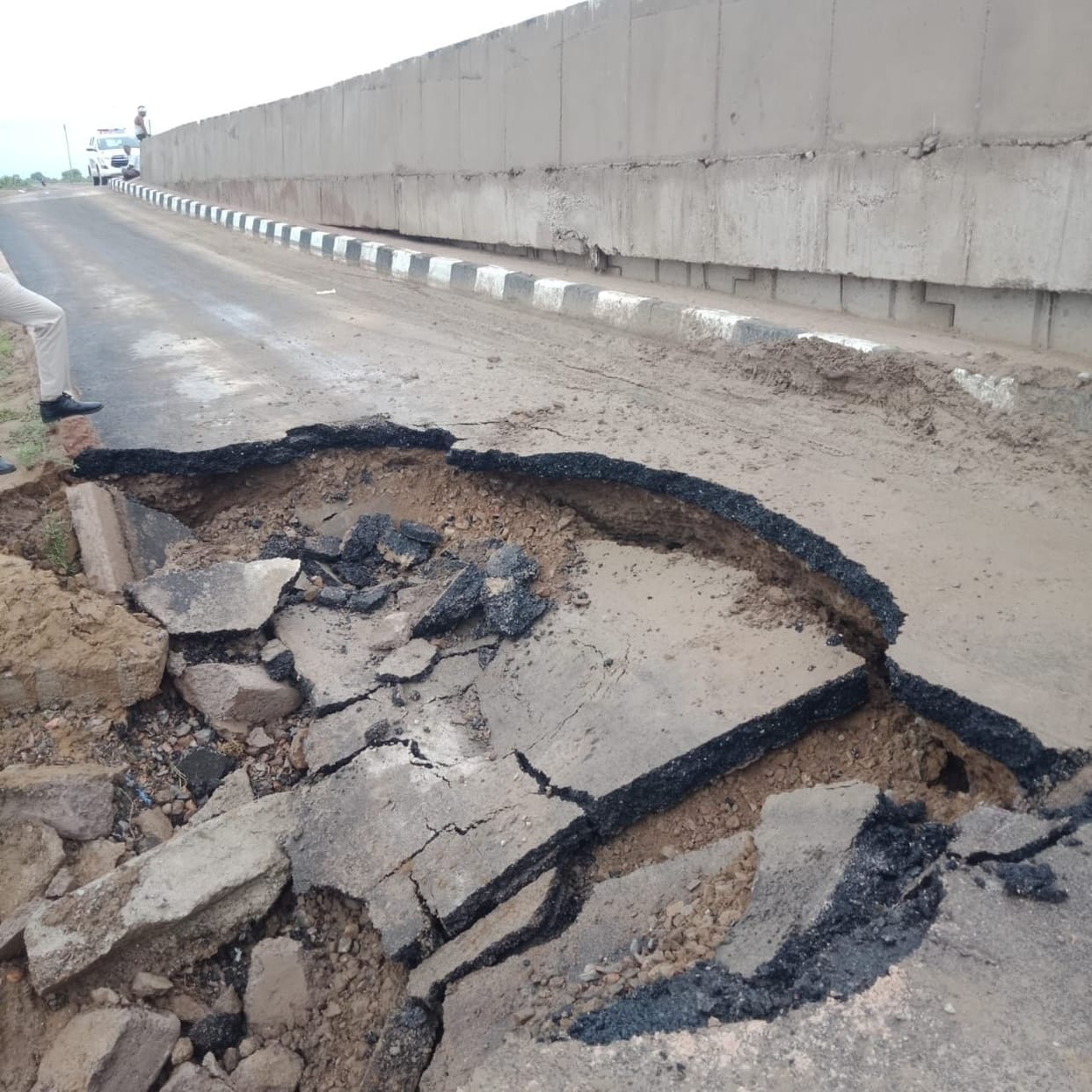 raod damage due to rain and publice in problem