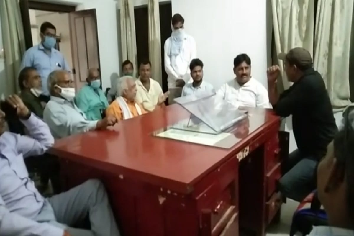 Muzaffarnagar News: Fight between BJP workers-cleaners