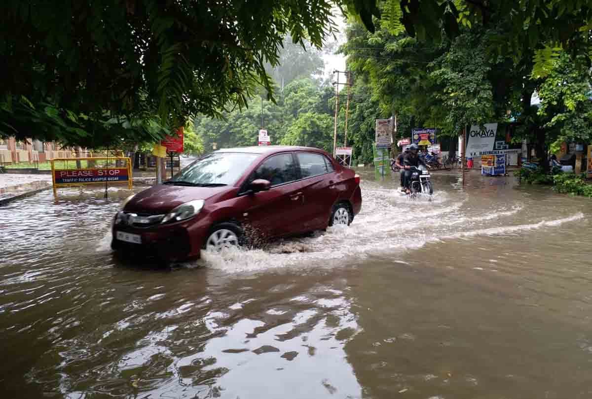 Today Weather Forecast Update in UP News: Monsoon in up, heavy rain in these cities of up