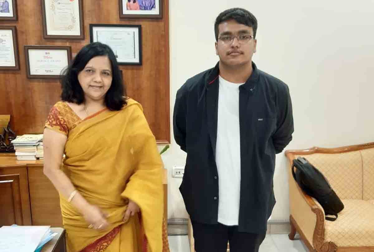 CBSE 12th Result 2021: Kanpur's Tejas Khanna scored 99.80 percentile in commerce