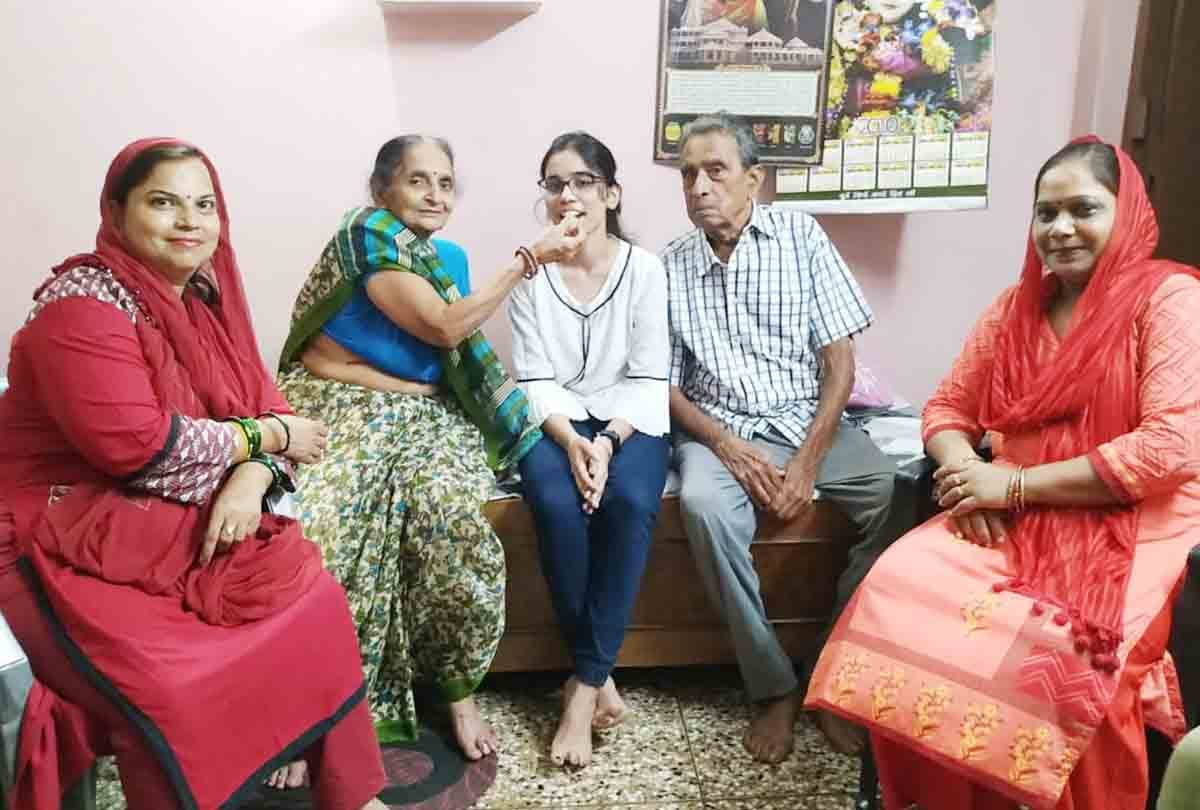 CBSE 12th Result 2021: Kanpur topper Aditi Gupta said more satisfied if she had topped by examination