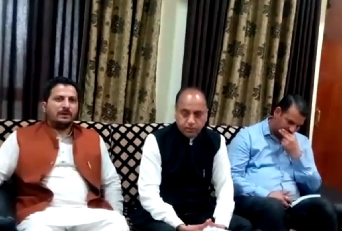 flash flood cloudburst himachal news: flash flood in lahaul 221 tourist stranded cm jairam thakur visit cancel due to bad weather
