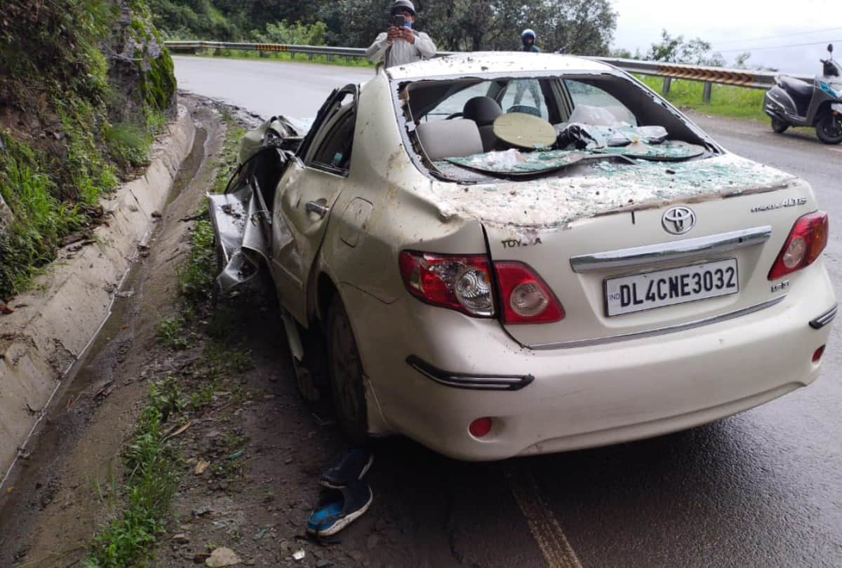 himachal sirmour news: heavy landlside in sirmour national highway 707 closed