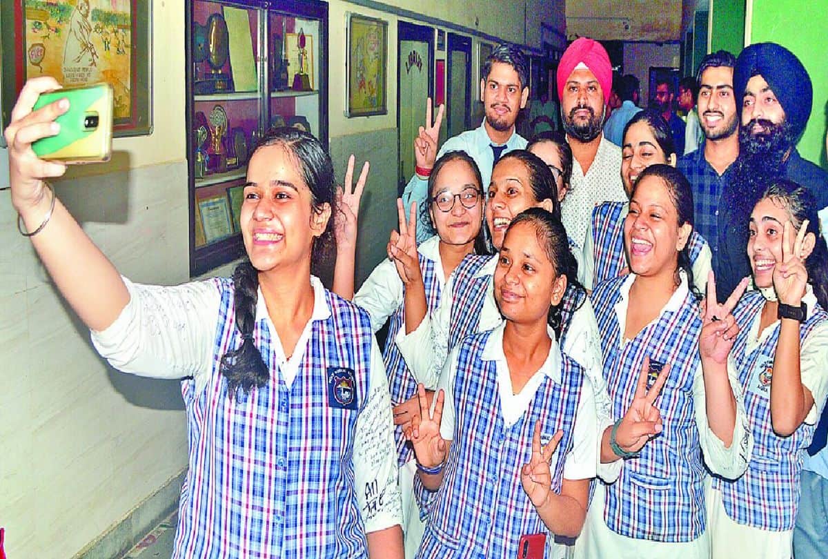Cbse result 2021 agra students happy with exam results