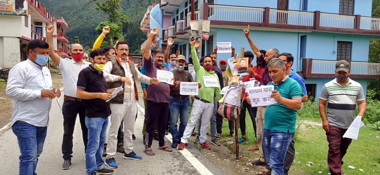 Hoteliers warned of agitation