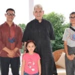 जम्मू कश्मीर के उपराज्यपाल संग आमिर और किरण