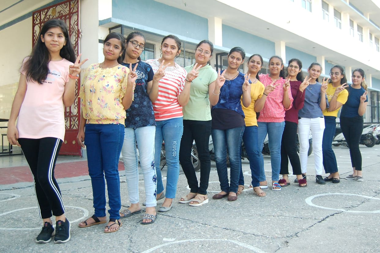 2697 students from 49 schools passed in 3 faculties