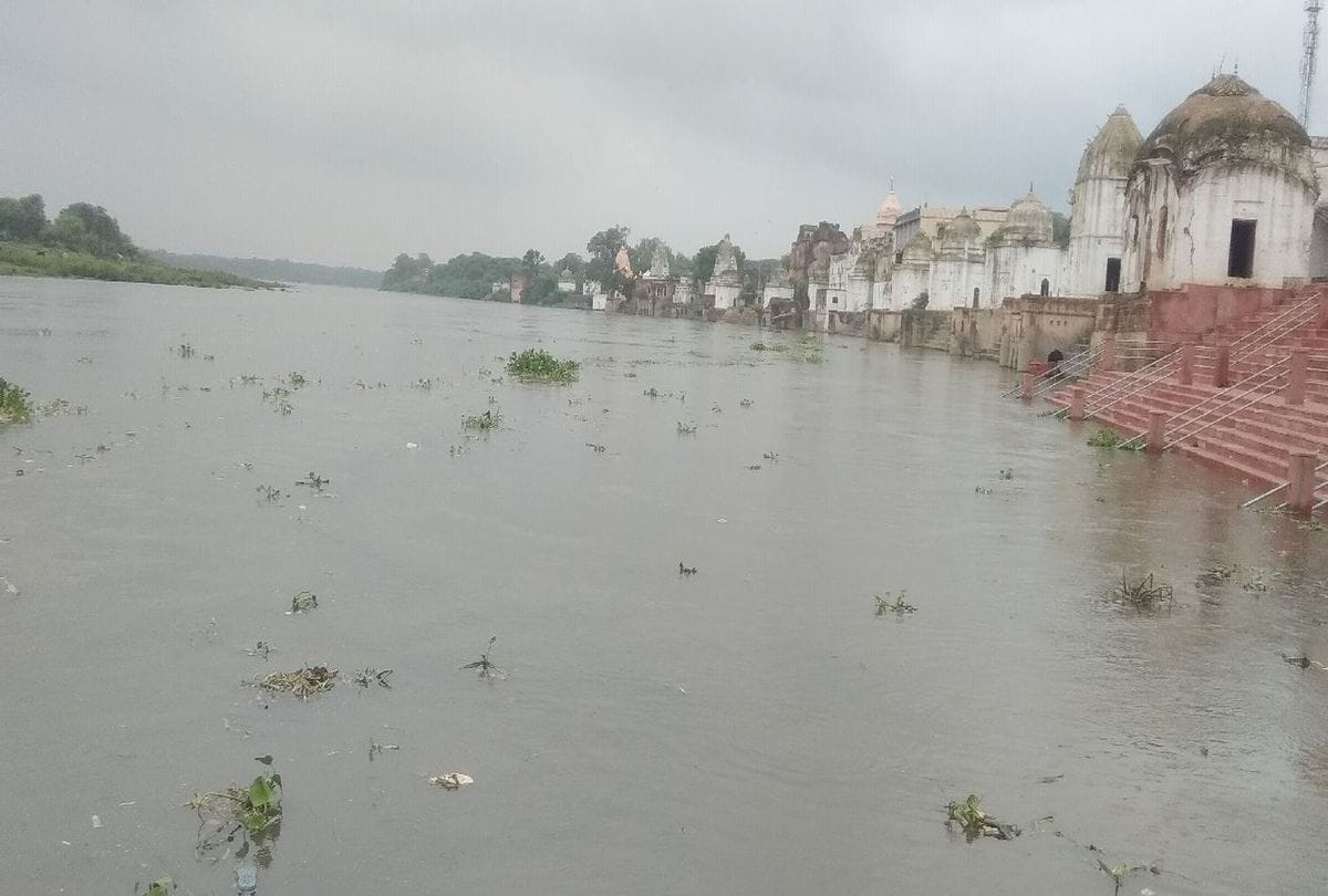 Weather today heavy rain warning in Agra