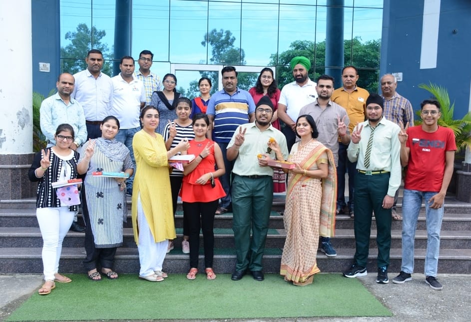 Nine thousand students of the district pass in 12th,Yamunanagar