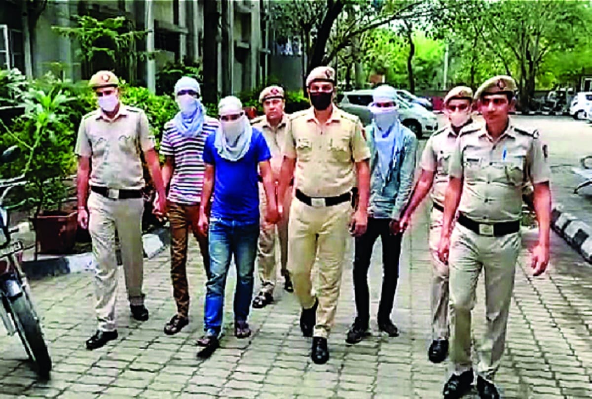 Delhi Police revealing murder of elderly Three people including nephew arrested