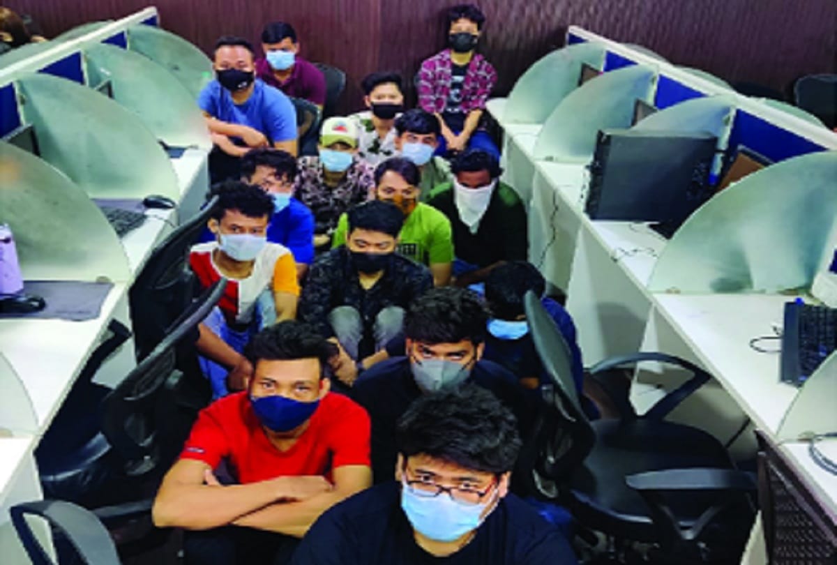 Fake call center exposed in Harinagar delhi 65 arrested including two owners