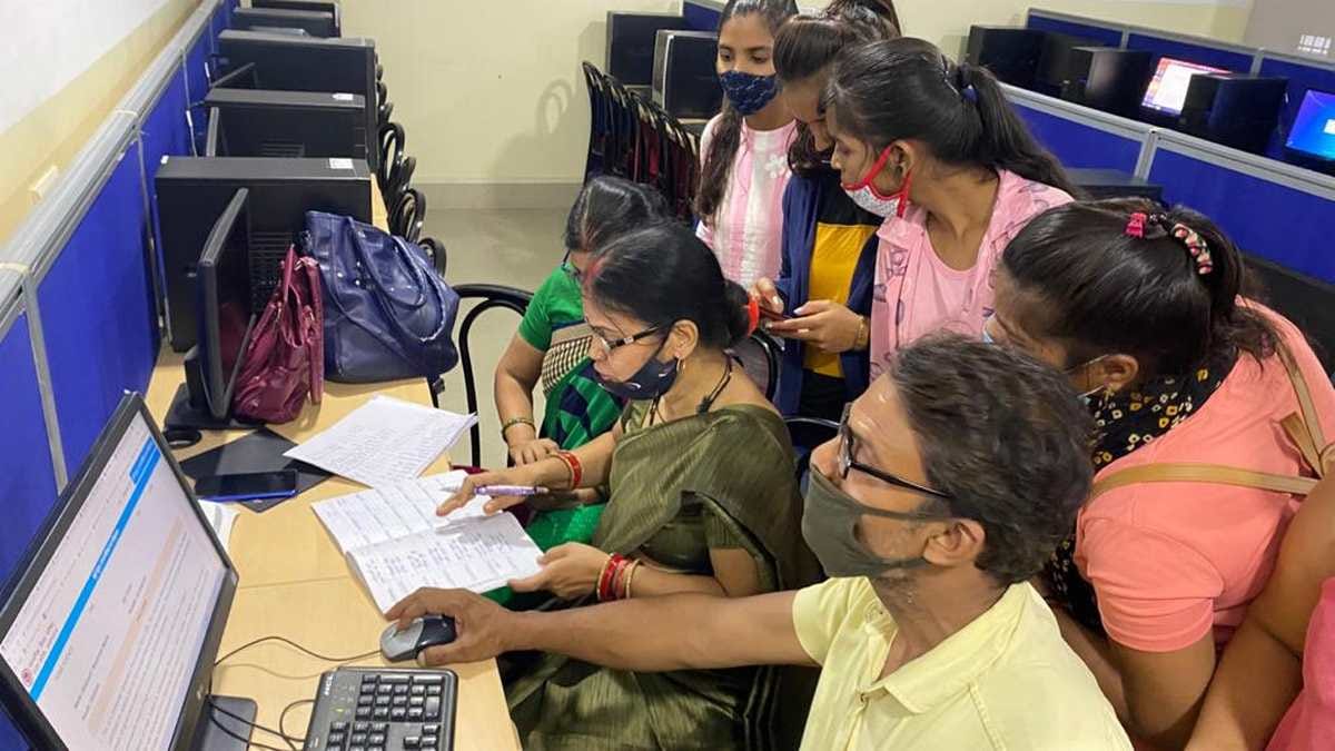 Madhya Pradesh Four lakh registrations in first year through e-admission portal