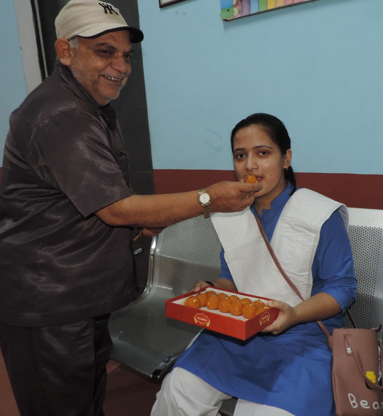 Girls again outshine in CBSE Inter