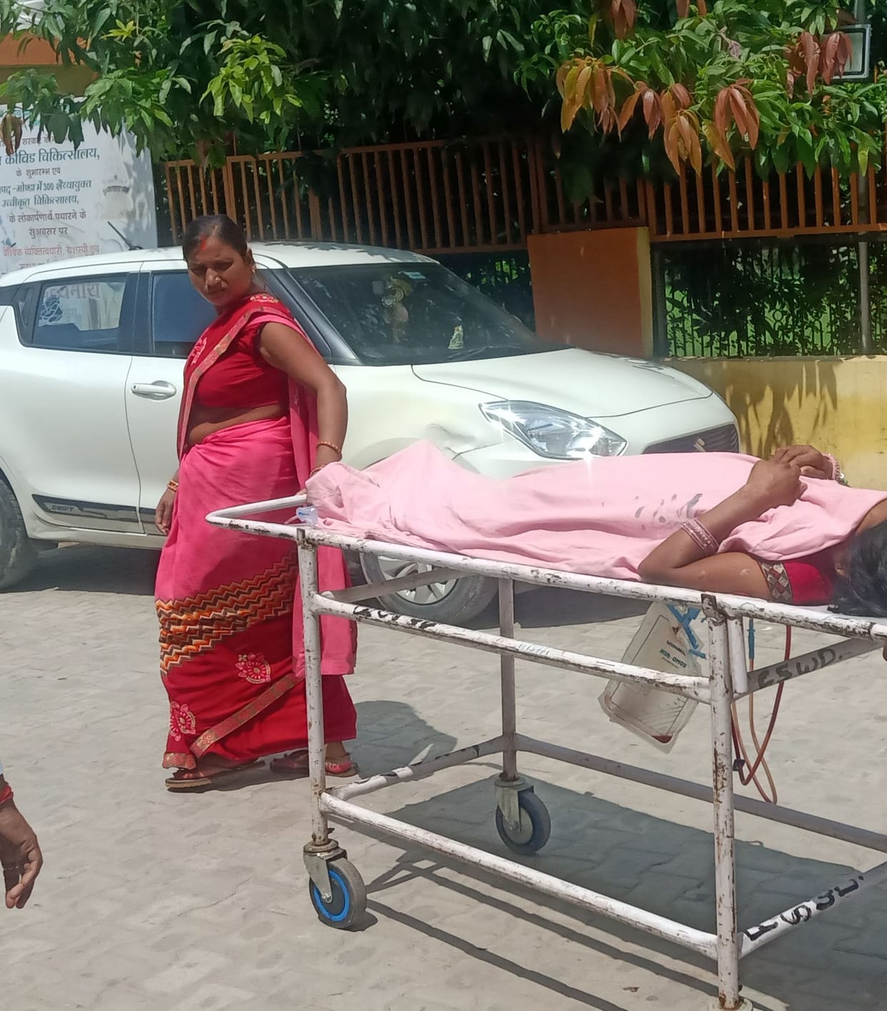 Doctor missing in OPD, no personnel to pull the stretcher