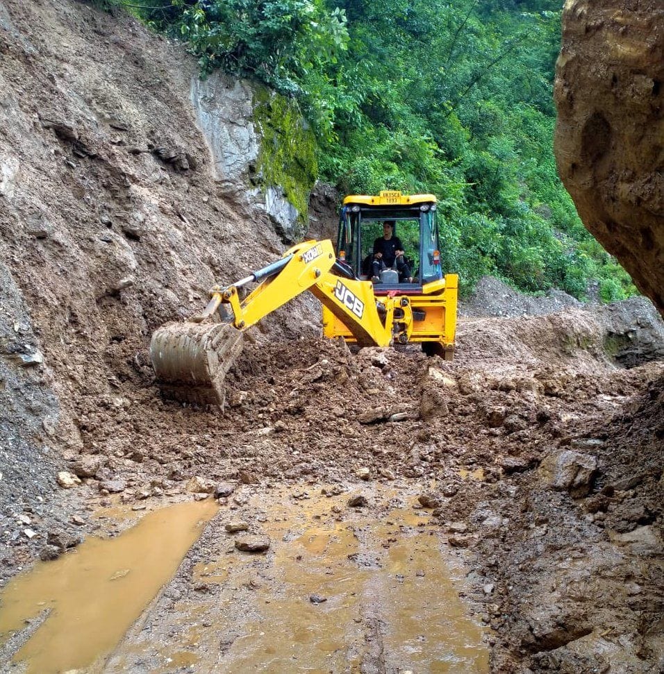 21 roads closed due to heavy rains in Pithoragarh, disrupting life