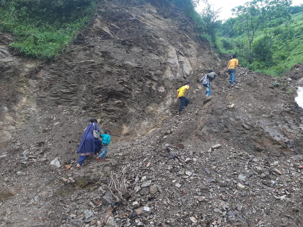 rain and landslides in sirmaur