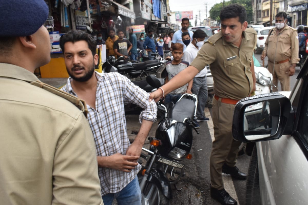 Meerut Police raid in Sotiganj: should we sell the groundnut here in soti ganj, scrap traders comments on police team