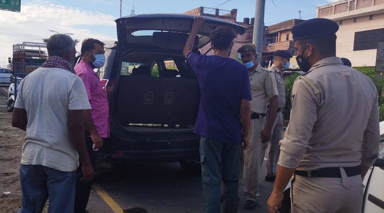 Only a few tourists enter from Mehatpur on weekends