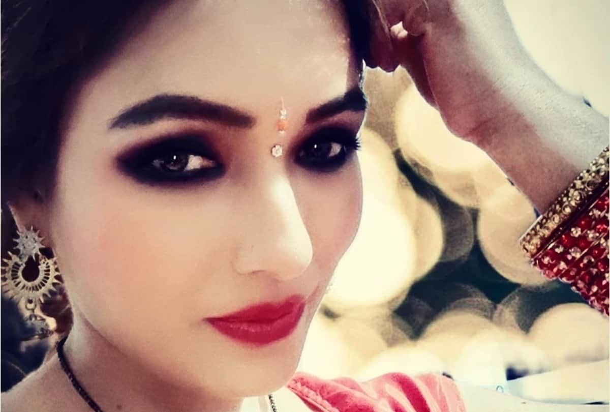 Raj kundra case zoya rathore reveals umesh kamat wanted her audition for app