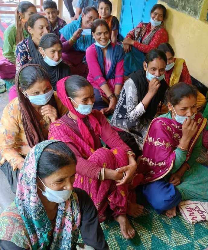 Women try their hand at herbal production along with traditional farming