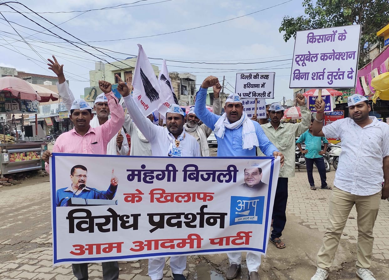 aap protest for elactricity