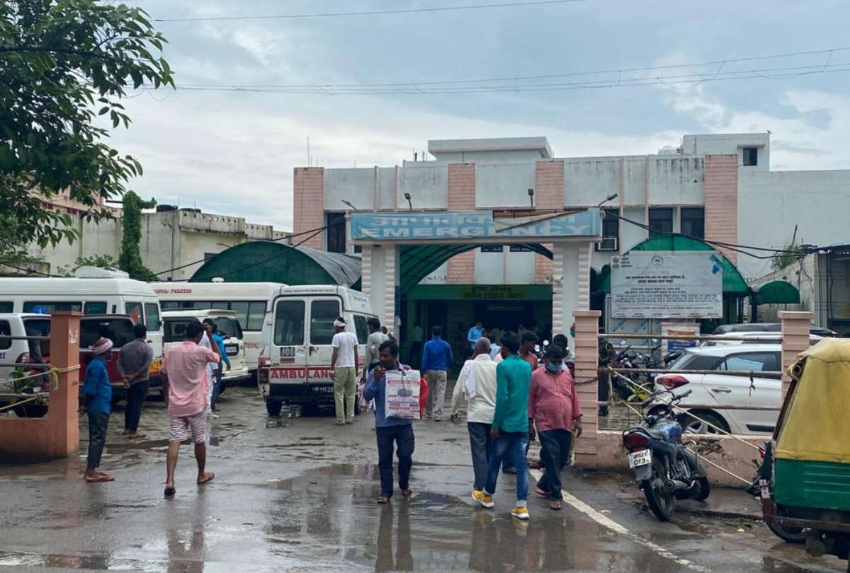 Trauma Center of BRD Medical College becomes referral center due to shortage of doctors